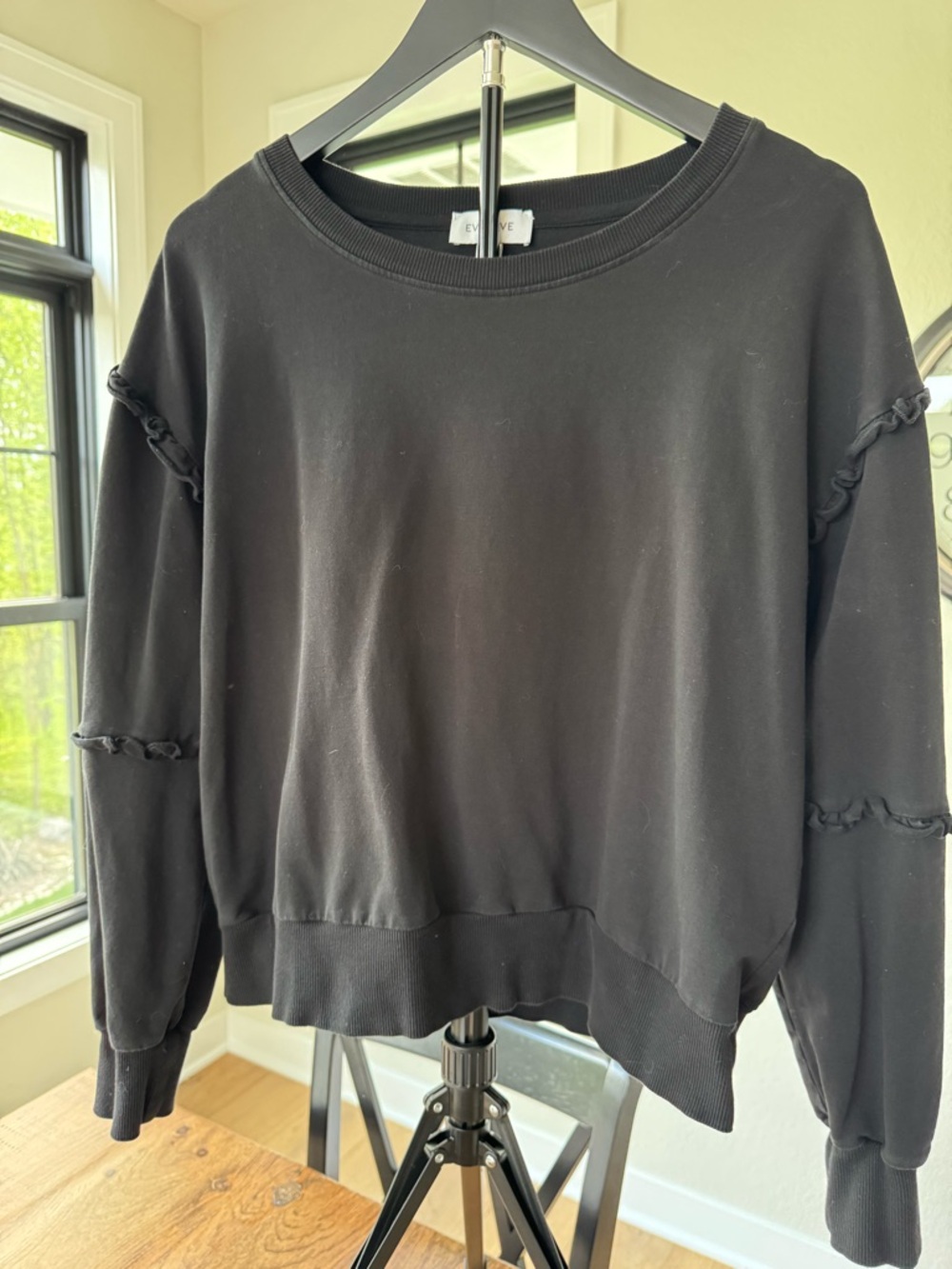 Evereve Black Ruffle-Trim Crewneck Sweatshirt